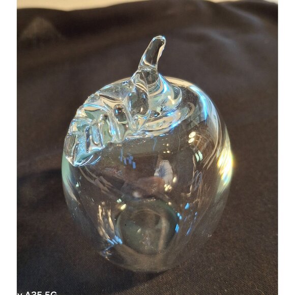 Princess House USA 4” Vintage Clear Glass Apple Paperweight With Leaf Accent - Picture 7 of 8